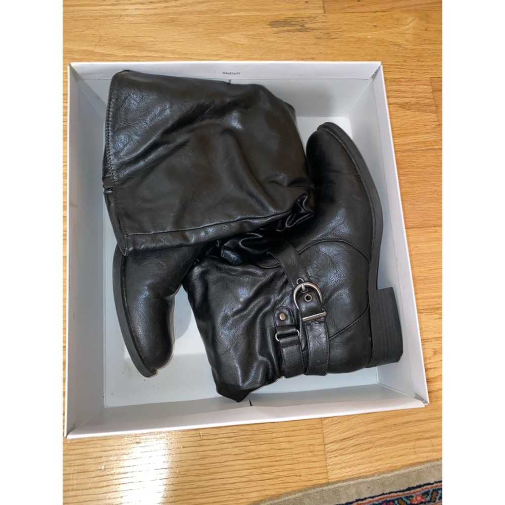 Black Boots (Wide-Calf)